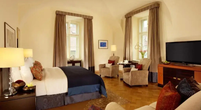 Junior-Suite Mandarin Oriental, Prague