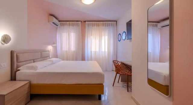 Семейный номер Standard с частичным видом La Vista Postcard Hotel