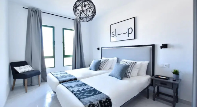 Holyhome Apartment 217, Забронировать Апартаменты/квартира Отели Канарских островов с бассейном, Бассейн