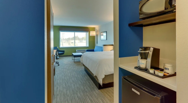 Двухместный люкс Holiday Inn Express & Suites - Roanoke - Civic Center