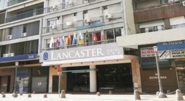 Lancaster, Book Hotel Hoteller i Montevideo med pool, nær Salvo's Palace, Swimmingpool