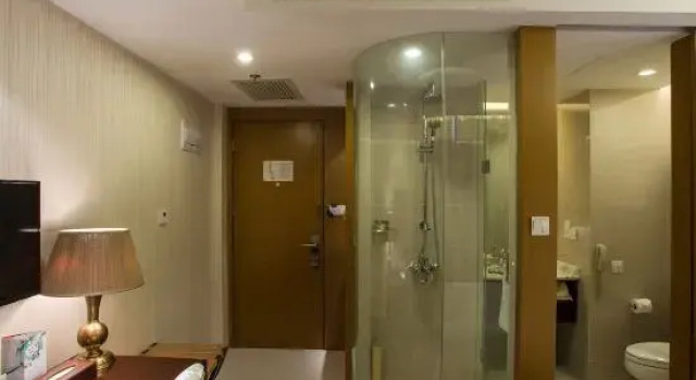 Номер Standard Jinjiang Metropolo Shanghai Minhang