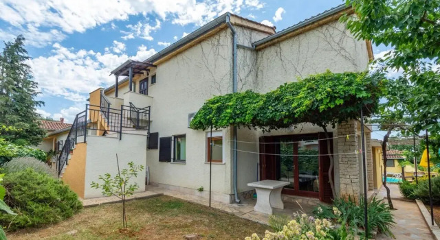 Amazing Apartment in Porec With Outdoor Swimming Pool, 2 Bedrooms and Wifi
