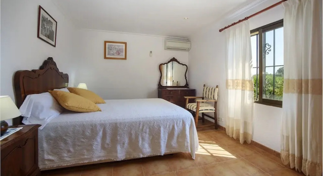 Olivera Marina, Book Hotel Pollença Majorca