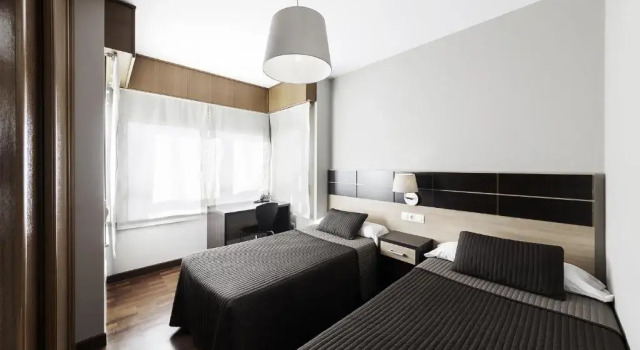Трёхместные апартаменты с 2 комнатами Someso Apartamentos Turisticos