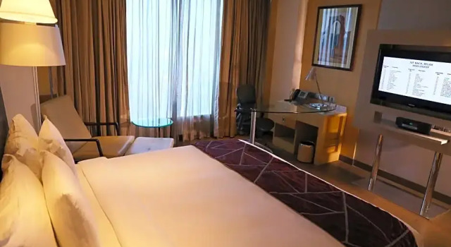 Номер Deluxe Crowne Plaza Greater Noida by IHG