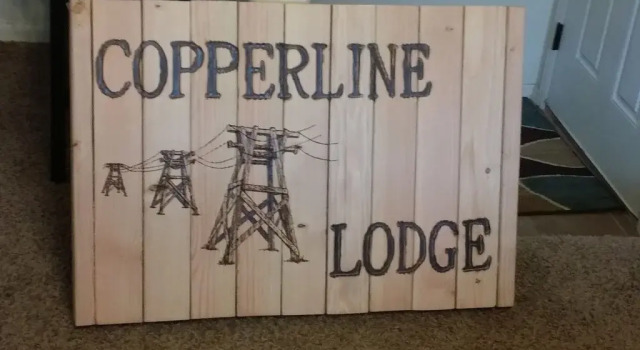 CopperLine Lodge, Забронировать Отель Саратога Вайоминг, рядом с Парк «Ветеранс-Айленд»