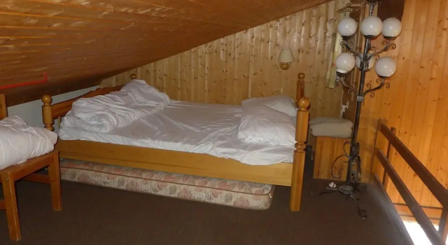 Chalet 1005 Mol Son-sur-gruy res, Забронировать Шале Коттеджи Фрибург, Коттедж