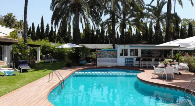 Banus Lodge, Забронировать Отель Марбелья Коста-дель-Соль, рядом с Casino Marbella