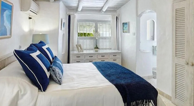 Merlin Bay - Villa Eden on the Sea, Book Villa 3-stjernede hoteller i Saint James, 3*
