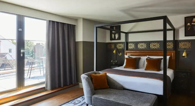 Двухместный номер Premium Deluxe с балконом Hotel Indigo - Chester by IHG