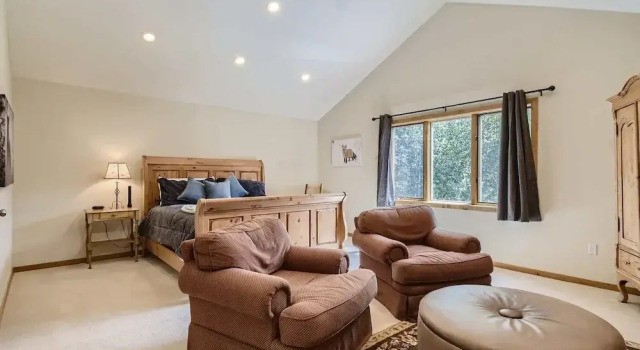 Secluded Mtn House w/ Scenic Views - Pet Friendly, Rezerwuj Dom wakacyjny Hotele w Vail Ski z parkingiem, Parking