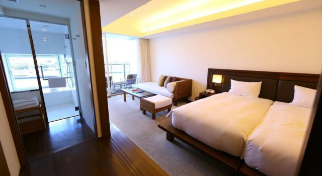 Двухместный номер Standard с балконом Hotel Marinoa Resort Fukuoka