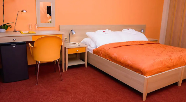 Hotel Divoká Voda, Book Hotel Cunovo Bratislava