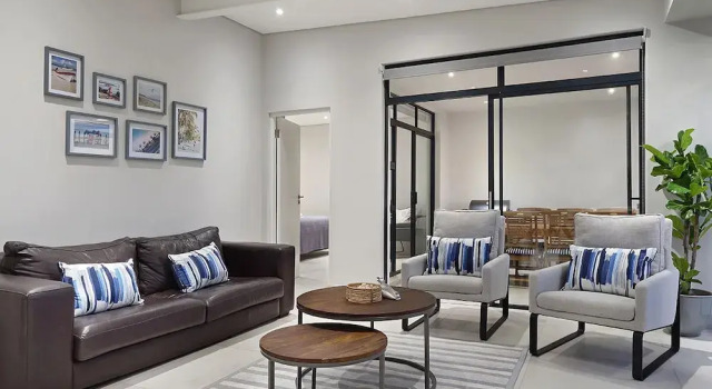 Beach Break Penthouse, Забронировать Отель Отели Cape Peninsula с бассейном, Бассейн