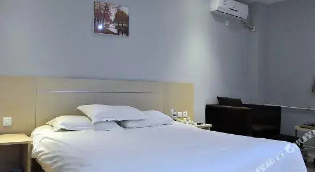 Super 8 (Linyi Bus Station), Prenota Hotel Hotel a Shandong con parcheggio, Parcheggio