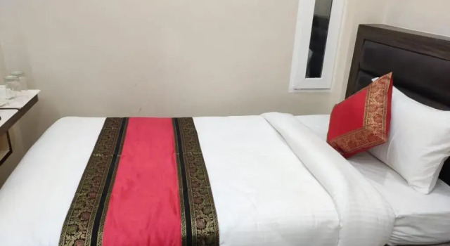 Одноместный номер Standard Hotel KB Palace