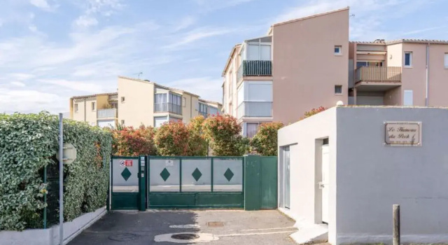 Hameau de Pech I 13418, Rezervasyon Otel Agde otoparklı oteller, Otopark