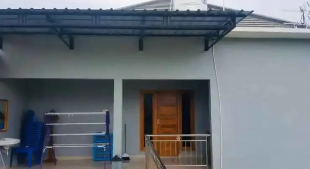 Modern House Yia, Book Hotel Sindutan Yogyakarta Province