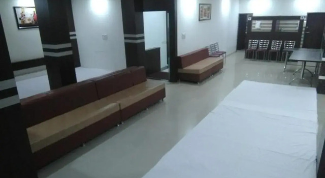 Vinayak Palace Hoshangabad, Забронировать Отель Отели Хошангабад 3 звезды, 3*