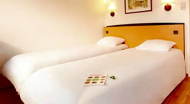 Номер Standard Campanile Calais
