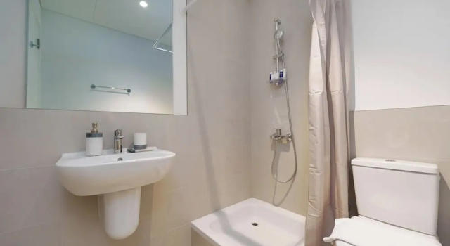 Апартаменты Deluxe Maison Privee - Alluring Modern Apt in Dubai Creek Beach