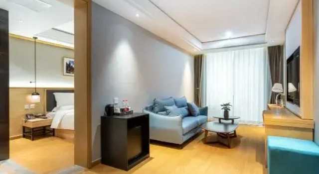 Люкс Deluxe AT FREE HOTEL(Chaozongqiao bridge Changping.Beijing)