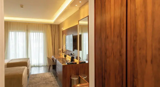 Люкс Nile Club Maadi Hotel