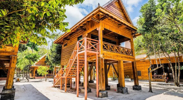 Вилла Sol Beach Resort
