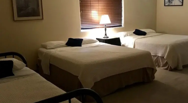 Люкс Twin Peaks Lodge and RV Park