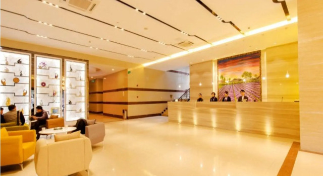 Lavande Hotel Shanghai Hongqiao National Convention Center Branch, Buchen Sie Hotel Xinqiao Region Shanghai