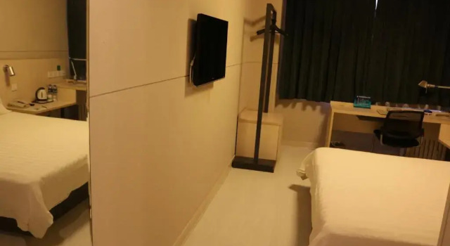 Двухместный номер Deluxe Jinjiang Inn Beijing Tongzhou Beiyuan Subway Station Branch