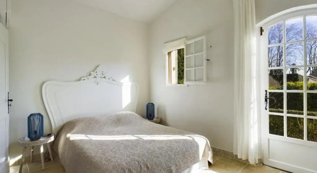 Maison Paradou, 6 pièces, 8 personnes - FR-1-599-35, Book Hotel Hoteller i Paradou med pool, Swimmingpool