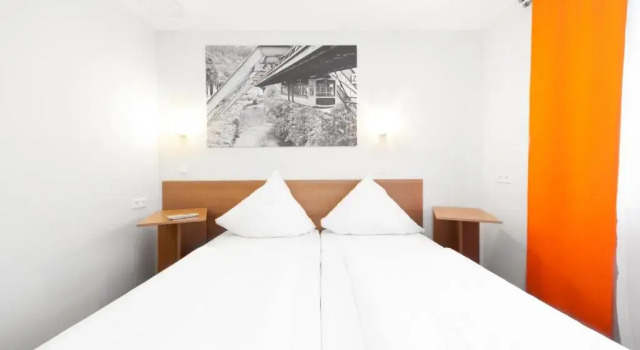 Двухместный номер Standard McDreams Hotel Wuppertal City