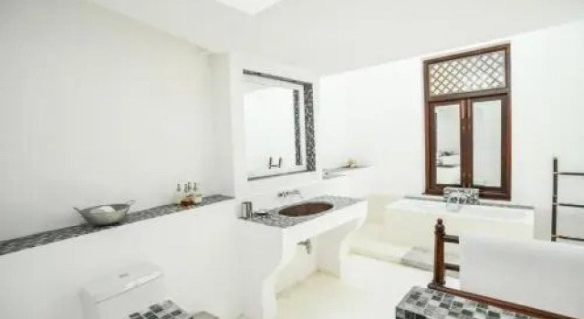 32 Middle Street - 03 Bedrooms villa with private pool, Забронировать Вилла Виллы Галле, рядом с Международный крикетный стадион Галле, Вилла