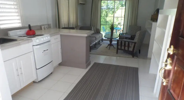 Upton Manor, Забронировать Отель Отели Ocho Rios Coast 3 звезды, 3*