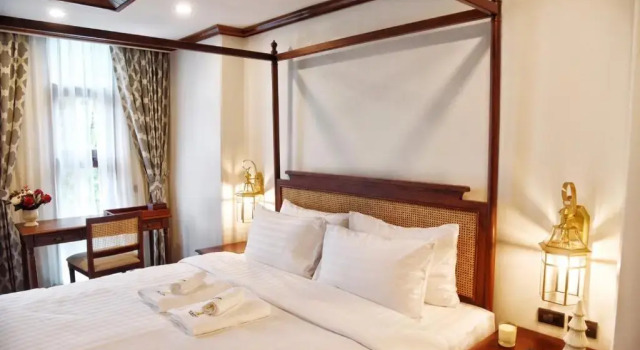 De Manor Chiang Mai Hotel, Забронировать Отель Отели Nong Pa Khrang 3 звезды, 3*