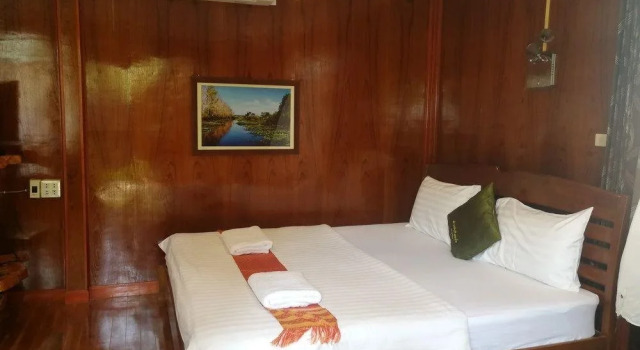Lan Bua Resort