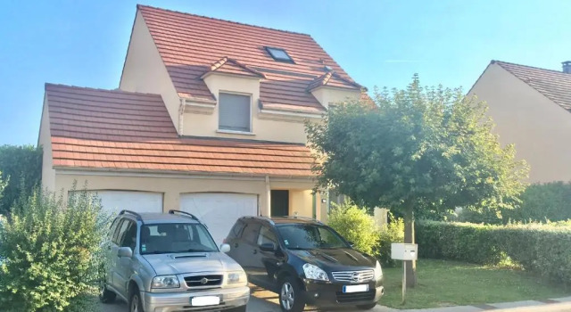 Вилла DISNEY PRIVATE GARDEN VILLA 4 bedrooms for 8 to 10 people with 3 bathrooms Netflix Wifi Disney Plus