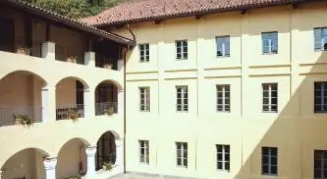 Certosa 1515, Varaa Hotelli Hotellit ja majoitukset kohteessa Val di Susa, Hotelli