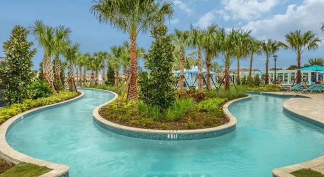 Windsor At Westside Luxury Pool 5 Bedroom Home by Redawning