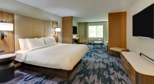 Двухместный люкс Fairfield by Marriott Inn & Suites Dalton
