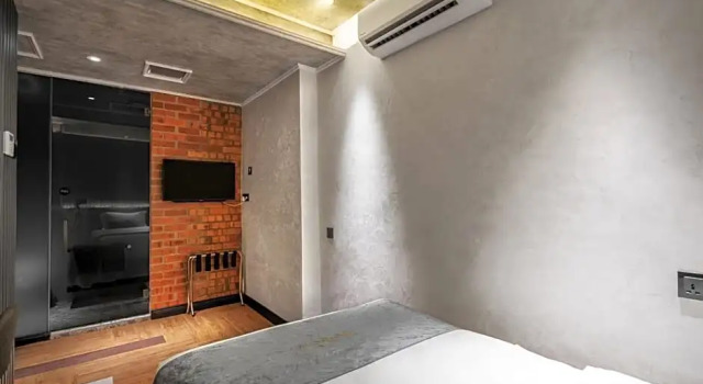 Номер Deluxe A&R Urban Hotel