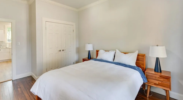 Коттедж Updated Greenville Home w/ Backyard!