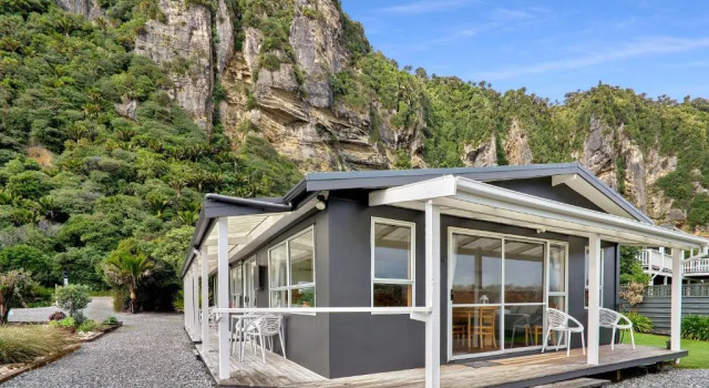 Студия Superior Punakaiki Beachfront Motels