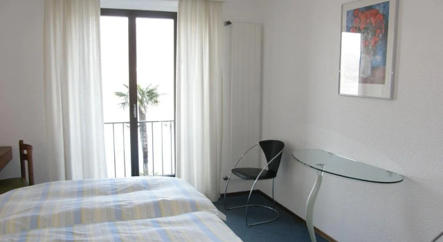 Hotel Garni Rivabella au Lac, Buchen Sie Hotel Brissago Kanton Tessin