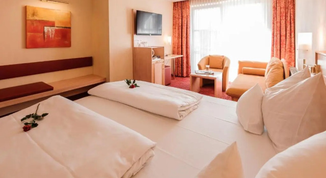 Двухместный номер Premium с видом на улицу Hotel an der Linah garni