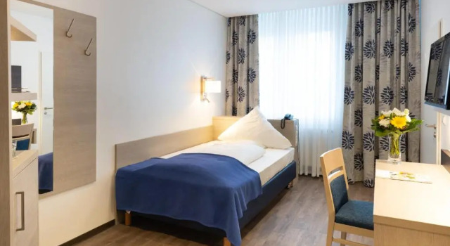 Номер Standard Ringhotel Loews Merkur