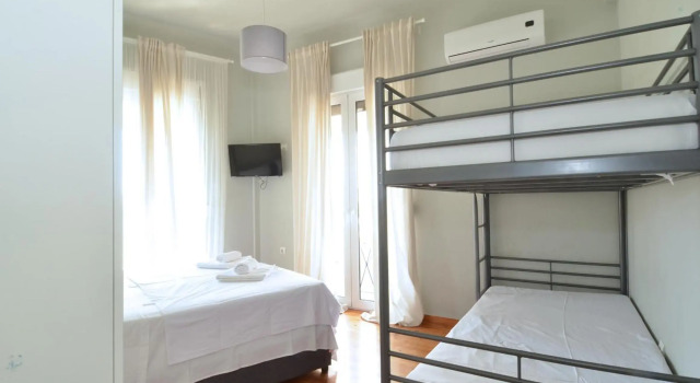 Stathmos Larissis B, a cozy 2BR Apartment, Close to Metro Station. 7