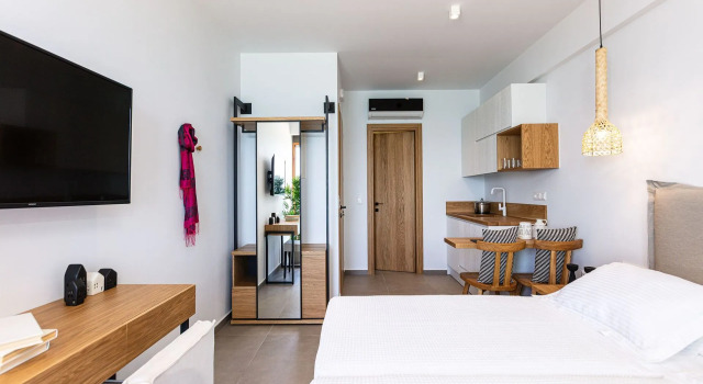 North Coast Seaside Suites